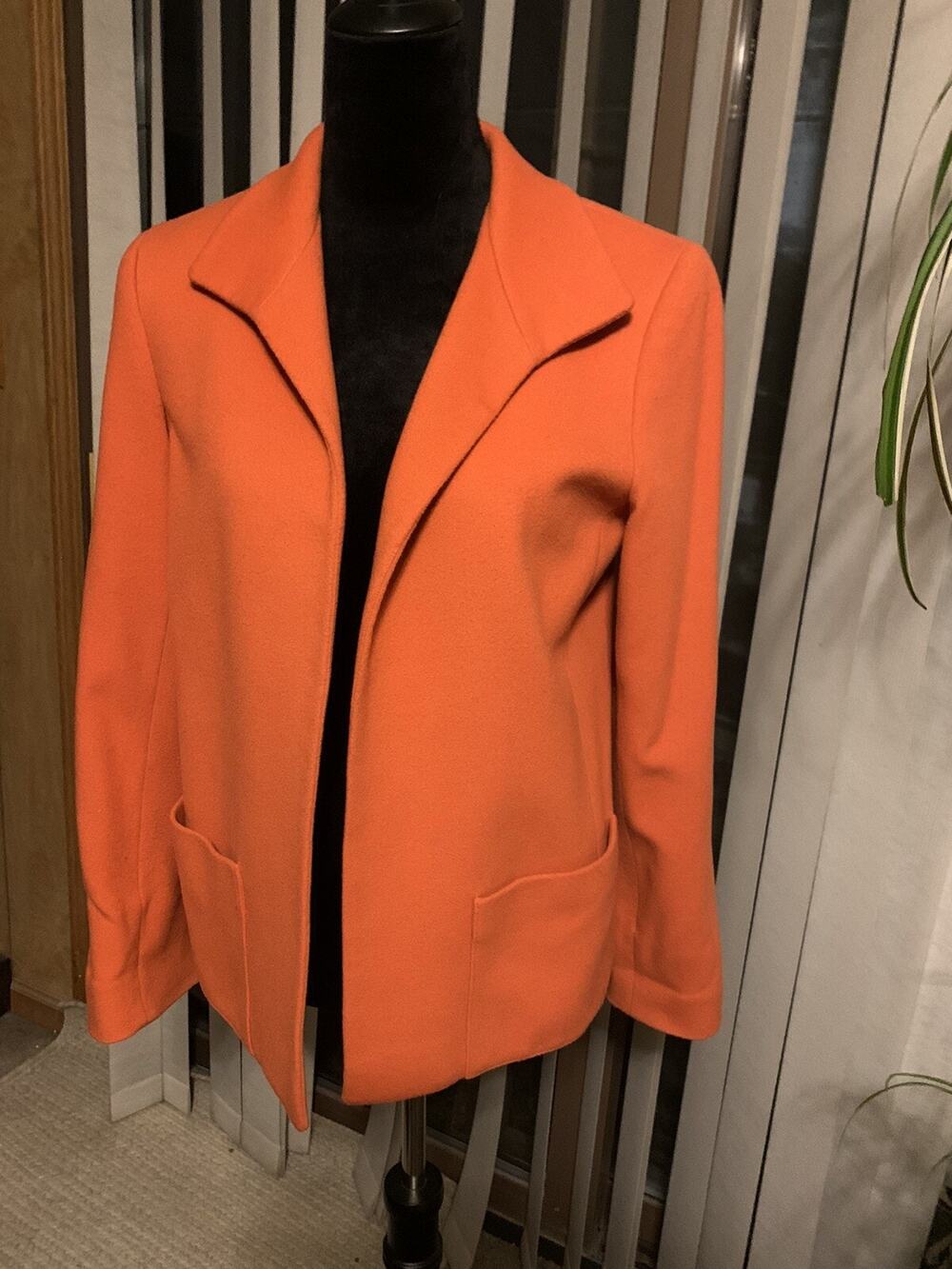 Barry Bricken women’s 4 wool coral jacket blazer Pockets